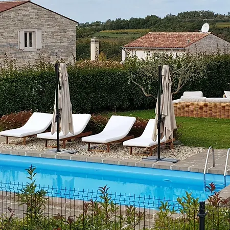Vila Slavica *
